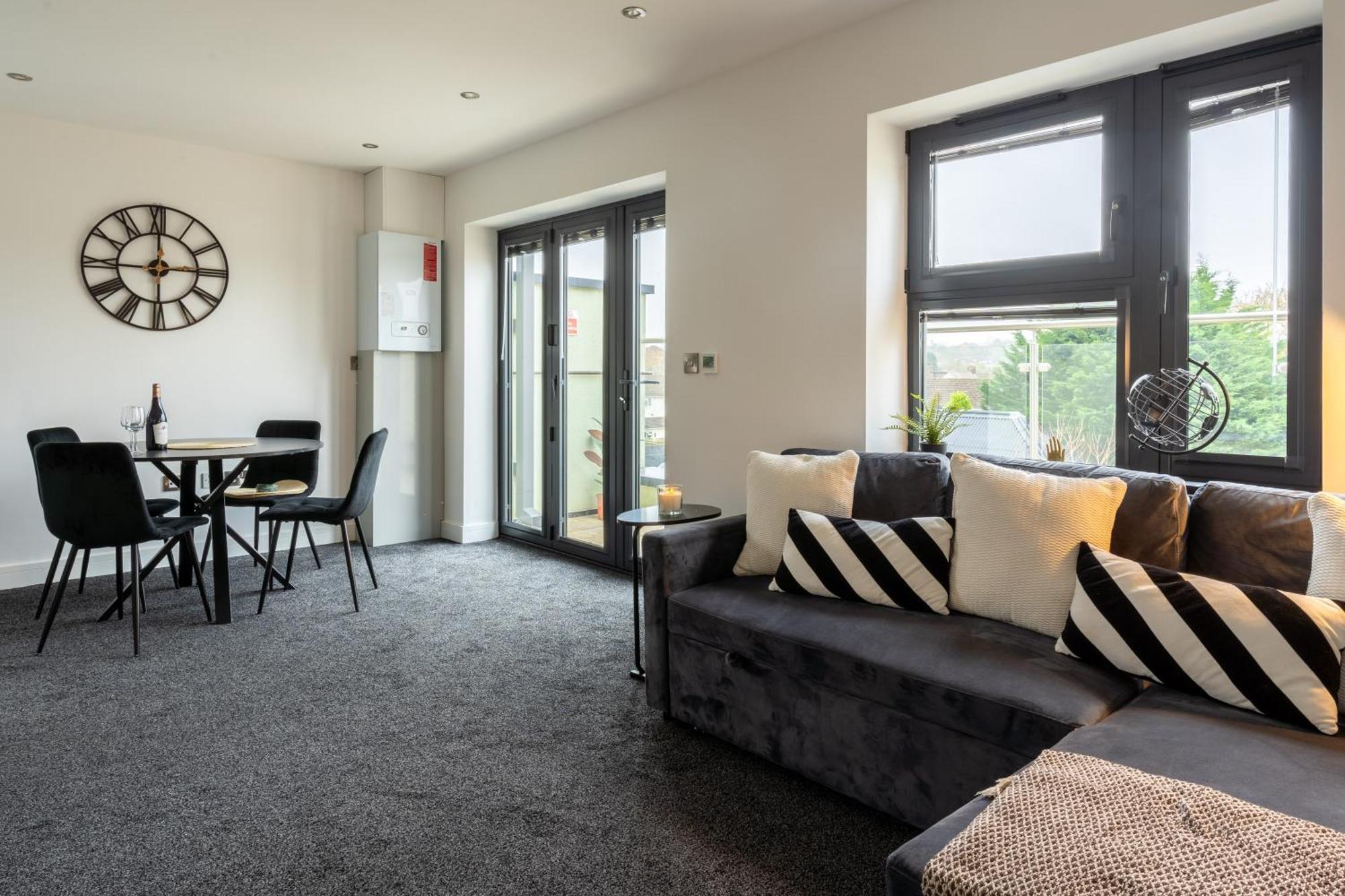 Modern 2-Bed Apartment With Balcony, Close To Oxford City Centre With Free Parking Eksteriør billede